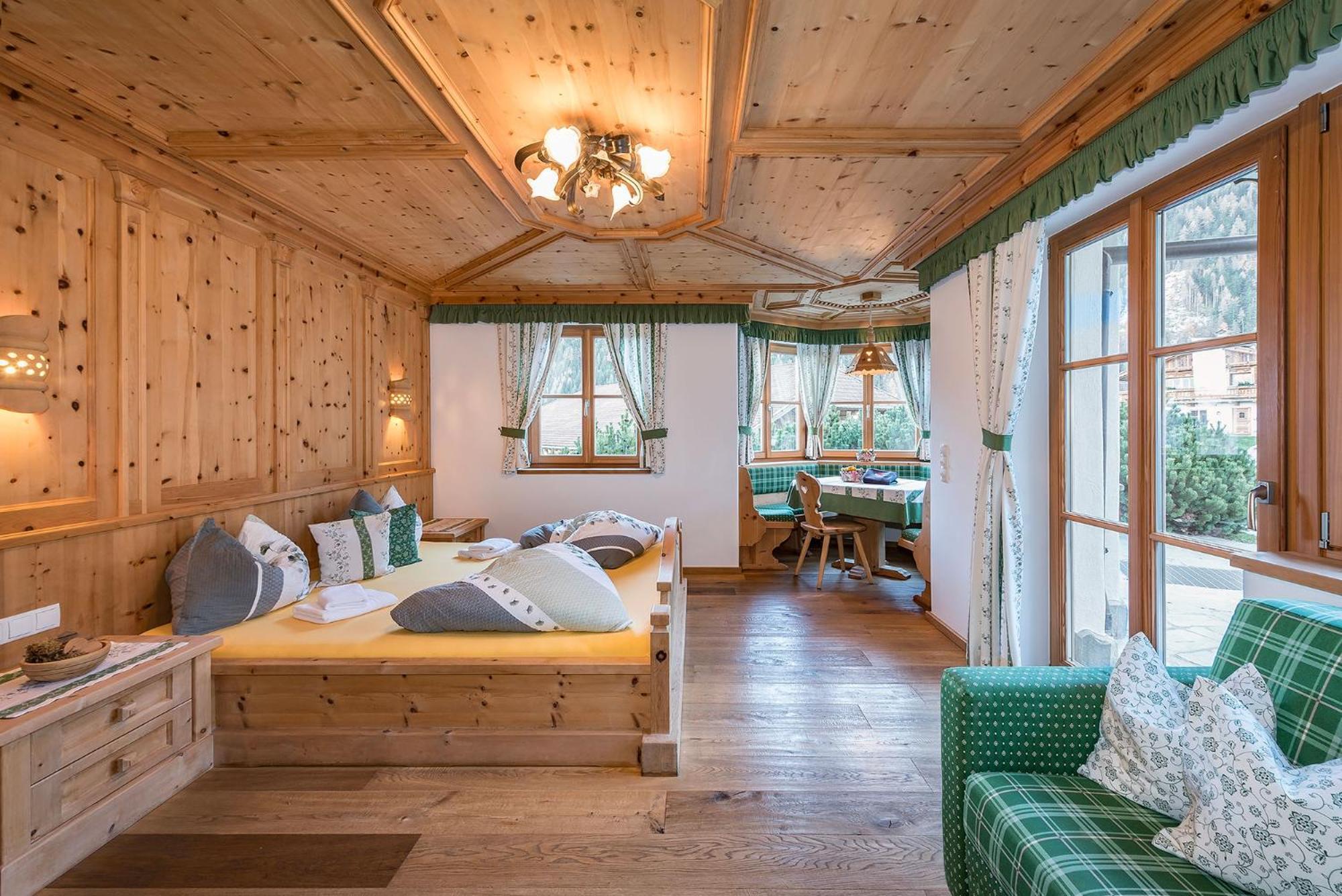 Chalets Almdorf Haidenberg Brunico Cameră foto